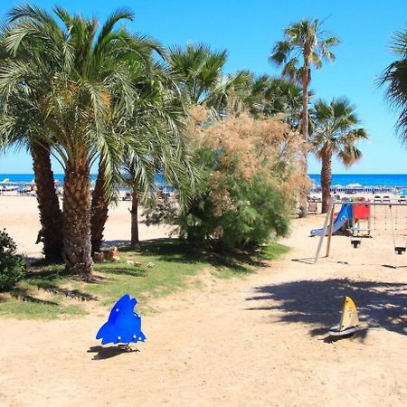 Beach Apartment Regueral Cambrils Kültér fotó